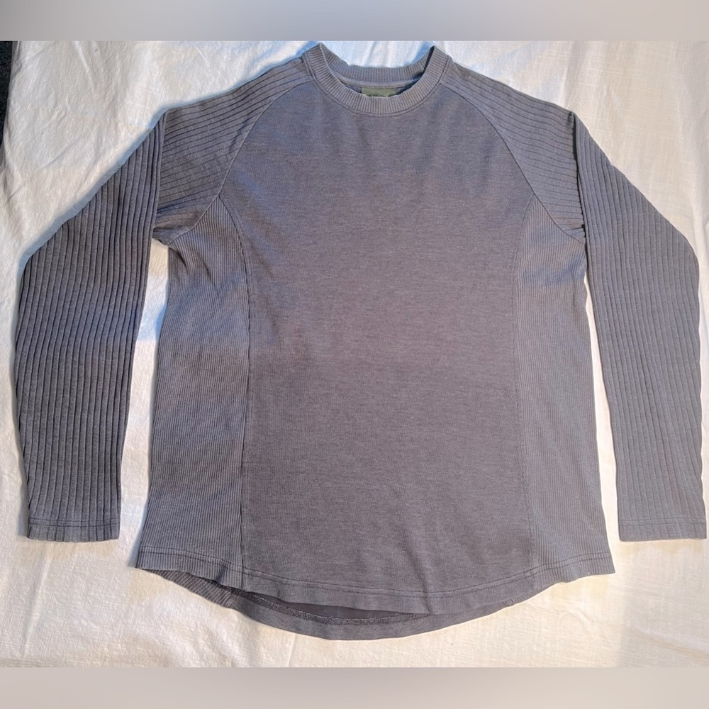 Timberland Mens Gray Crewneck Sweater with ribbed detailing